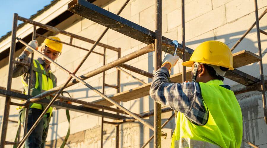 Expert flood damage restoration services in Mullin, TX